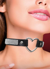 Collare in Ecopelle Nera con Anello a Forma di Cuore e Brillanti
