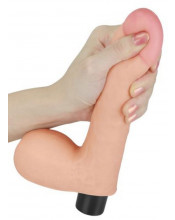 Gary - Vibratore Realistico in Morbido CyberSkin 17 x 3,5 cm. Color Carne